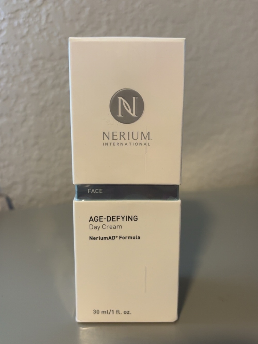Brand New Sealed Nerium Age-Defying Day Cream